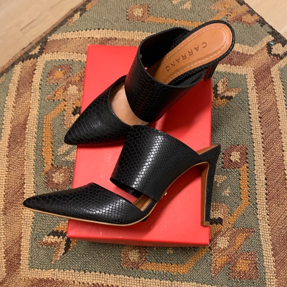 carrano Shoes - NWOT Carrano Pietra Black Snake Mule Pump Heel